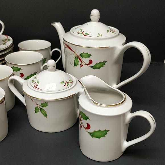 Dishes - Picture 2 of 6